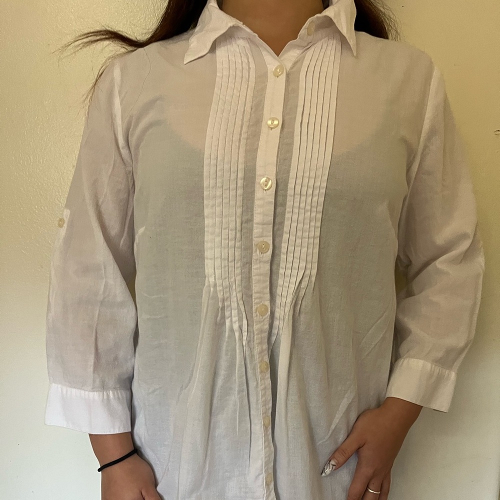 Office Slay - Medium Women’s IZOD White Dress Shirt